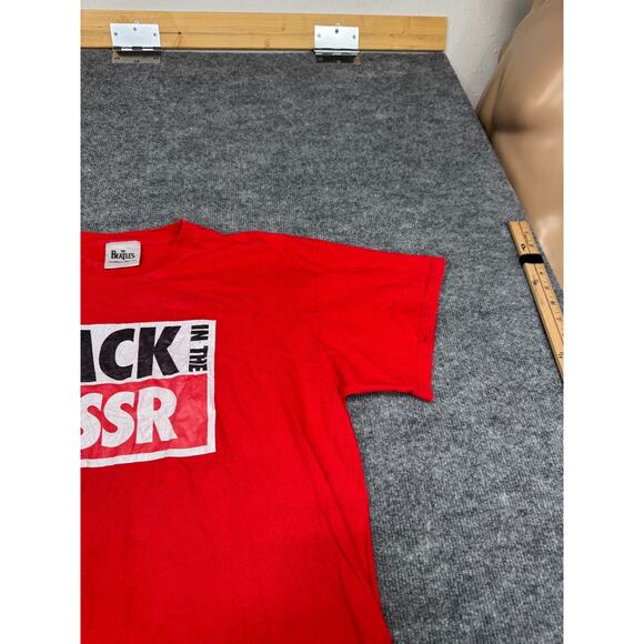 Vintage 2009 The Beatles Back in the USSR Red Band T-Shirt XL Fruit of the Loom - Picture 13 of 16